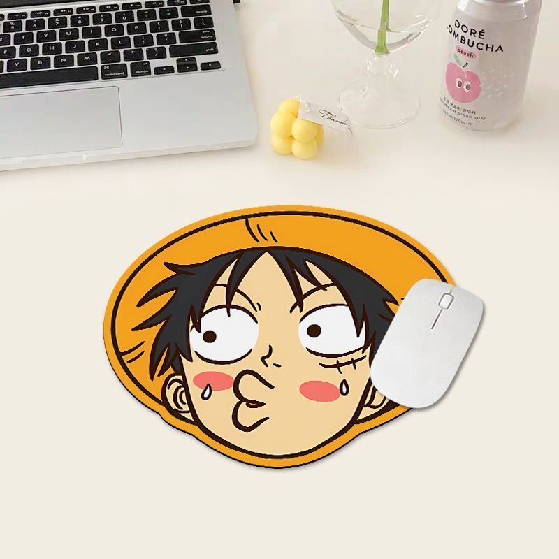 ワンピース ルフィ マウスパッド、小型コンピューターデスクマ - Gaming Keyboard And Mouse Pad のレビューと価格